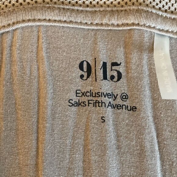 9/15 NWT Exclusively at Saks Fifth Avenue Tunic Top/Coverup in khaki. Size Small - Picture 7 of 9